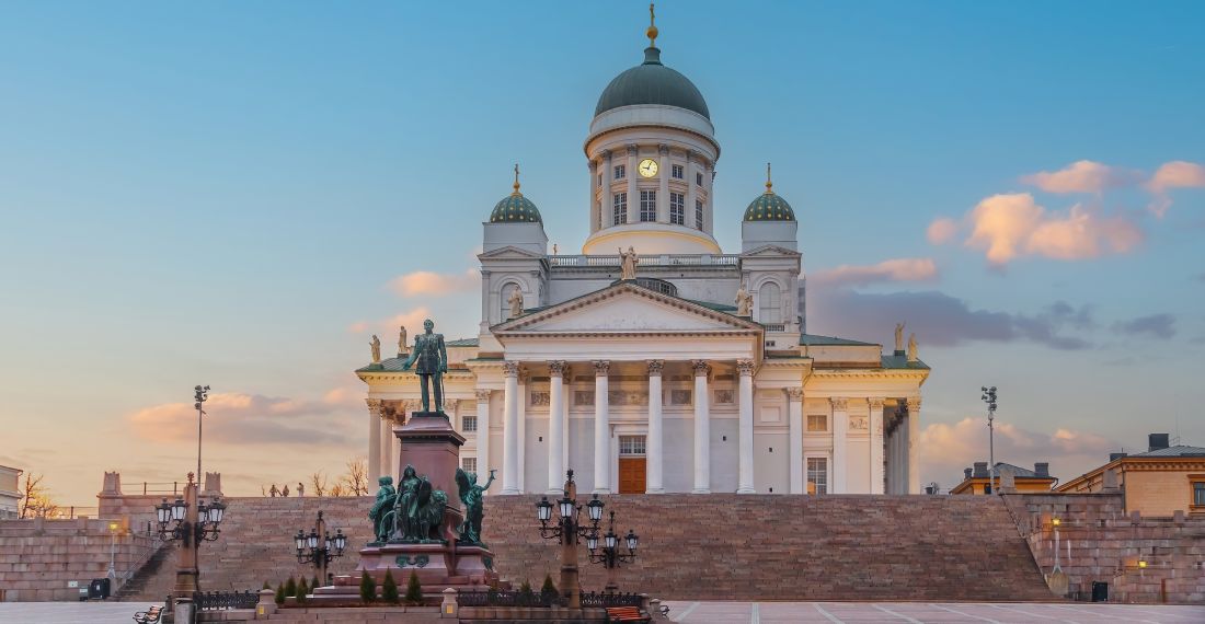 HELSINKI HEL > PRISHTINË-PRN